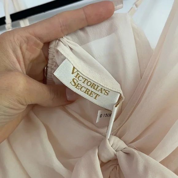 Vintage Victoria’s Secret Gold Label Chiffon Nightgown - L